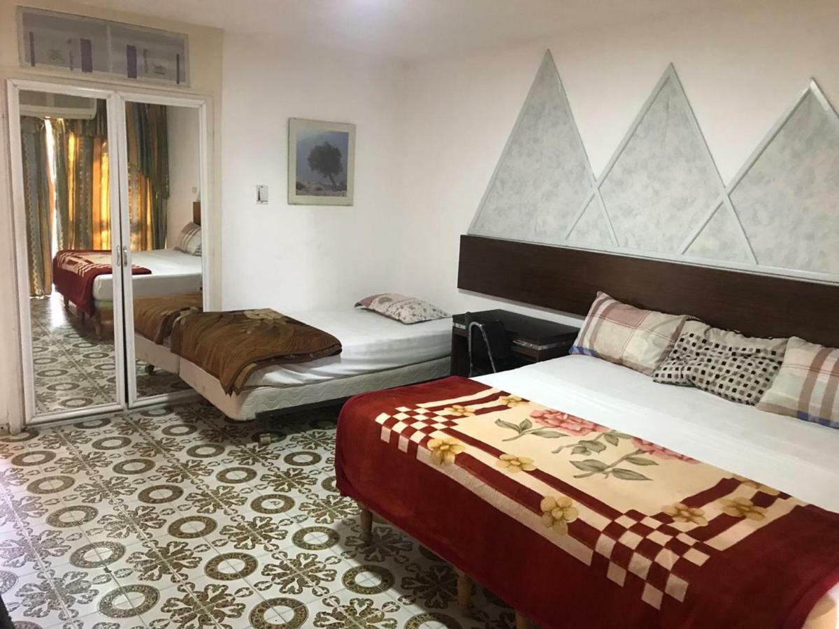 Aqaba Qazar Hotel ภายนอก รูปภาพ